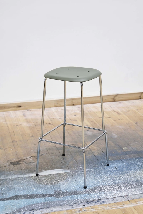 Soft Edge Bar Stool P30 Chromed steel base dusty green.jpg