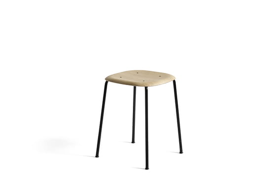 AA527-A406-AA51-01UF_Soft Edge 70_wb lacquer oak seat_black powder coated steel base.jpg