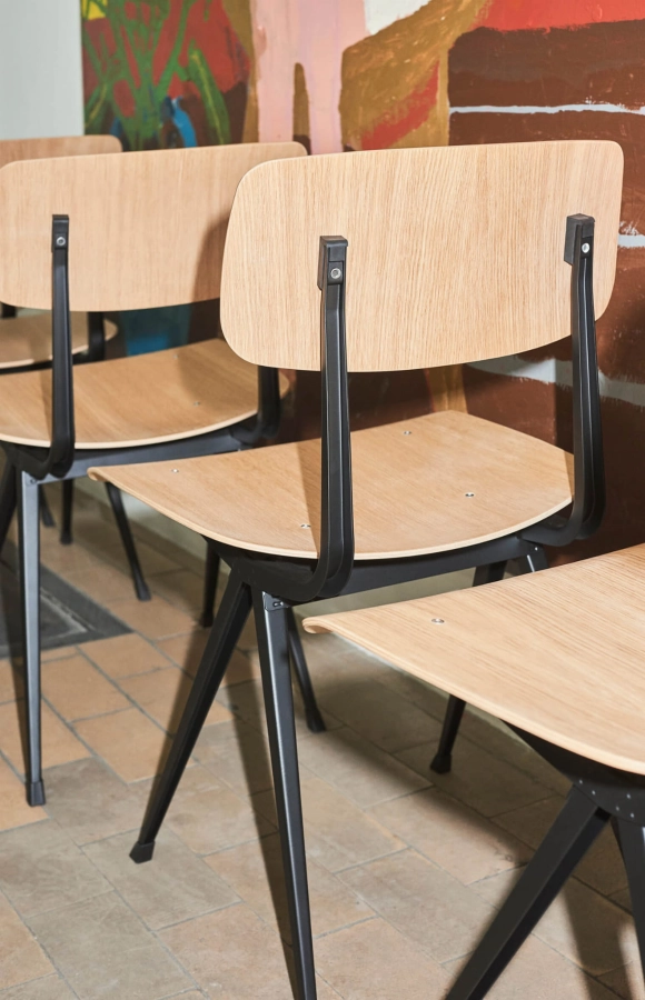 Result Chair catalogue 19.jpg
