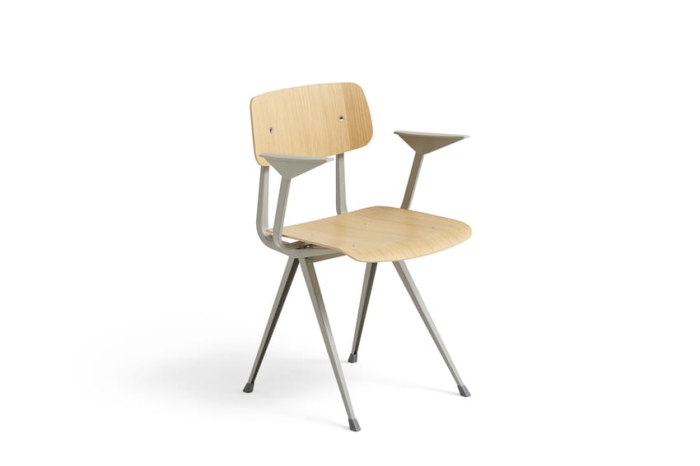 AB808-A171-AA51-01UF_Result Armchair wb. lacquered oak seat andback beige base.jpg