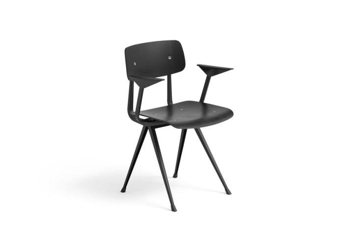 AB807-A153-AA51-01UF_Result Armchair black wb. lacquered oak seat and back black base.jpg