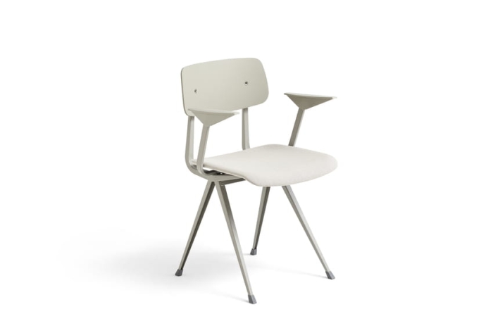 AB808-A196-AA08-01EM_Result Armchair beige wb lacquered oak back w seat uph Steelcut Trio 205 beige base.jpg