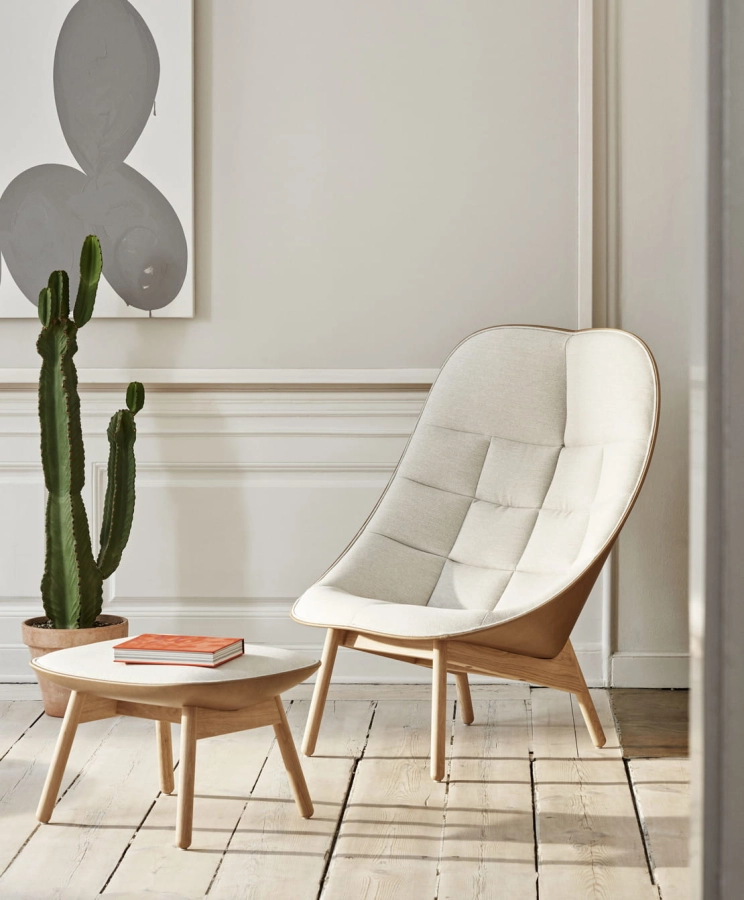 Uchiwa front Mode 009 back Sense nougat wb lacquer oak base_Uchiwa Ottoman front Mode 009 back Sense nougat.jpg