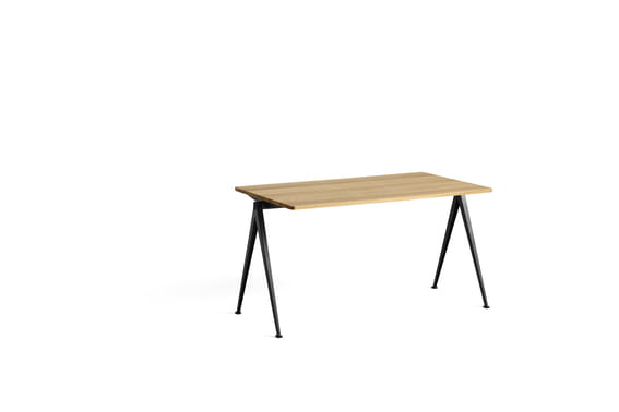 AA638-A294-AA61_Pyramid Table 01_L140xW75_Frame black_Top oak wb lacquered.jpg