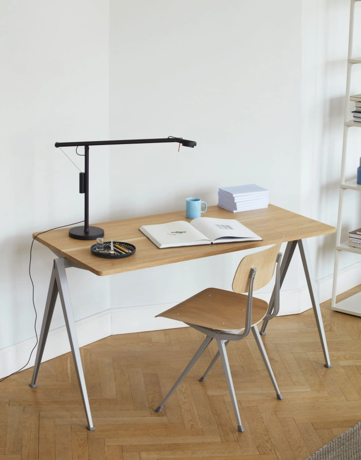Pyramid Table 01 oak top beige frame_Result Chair oak beige frame_Fifty-Fifty Table black.jpg