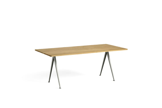 AA641-A295-AA61_Pyramid Table 02_L190xW85_Frame beige_Top oak wb lacquered.jpg