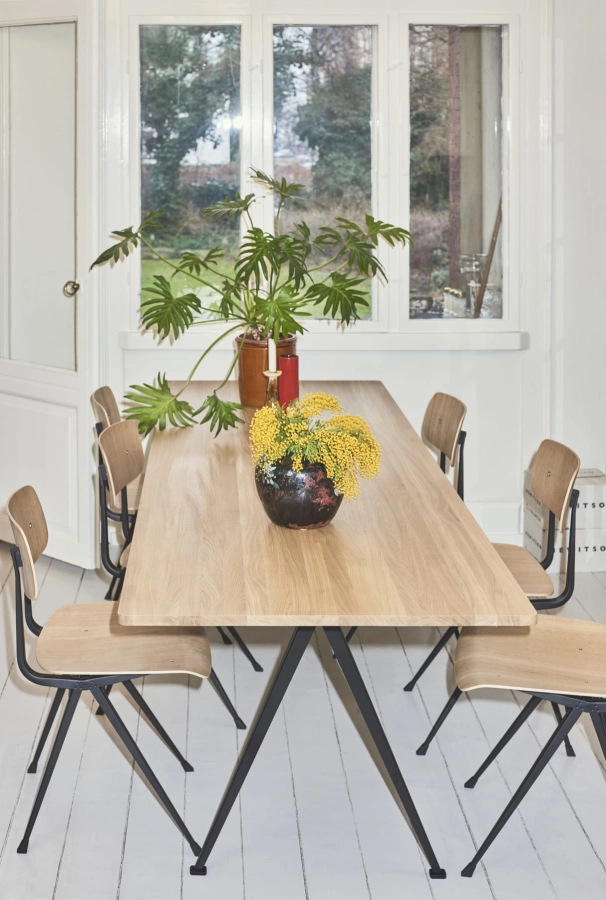 Pyramid Table 02 black frame wb lacquered oak_Result Chair wb lacquer oak seat_black base 01.jpg