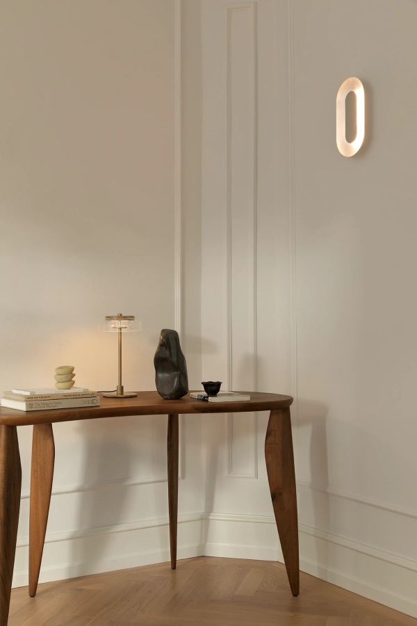 nuura-sasi-small-silver-decorative-wall-lamp-rick-tegelaar.jpg.webp