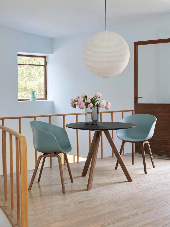 AAC 22 dusty blue 2.0 wb lacquer walnut base_CPH 20 2.0 Table black lino wb lacquer walnut base_Arcs Vase mirror.jpg