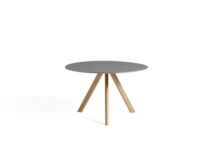 AE815-A530-AR07_CPH20 2.0 Table dia120xH74 grey linoleum tabletop_wb lacquered oak base.jpg
