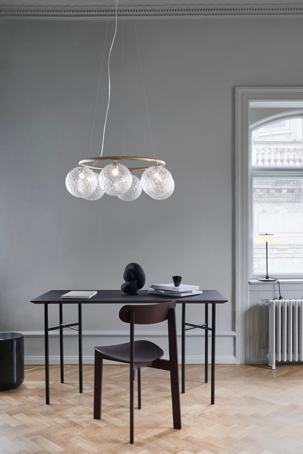 nuura_miira-6-circular-brass-optic_lifestyle_1_72.jpg.webp