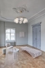 nuura_miira-8-circular-brass-optic_lifestyle_2_72.jpg.webp