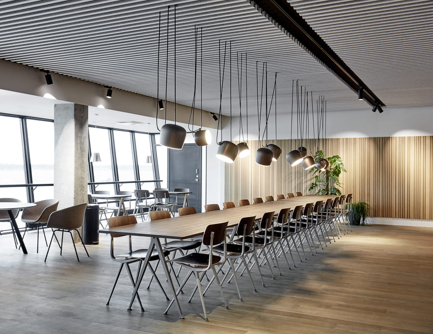Aarhus Airport_Pyramid Table 02_Result Chair_AAC 27.jpg
