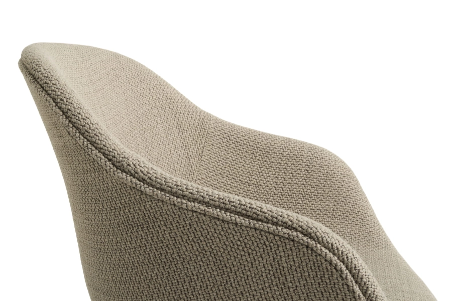 AC114-A001-AN21-02FX_AAC223 Maglia warm grey_wb lacquer oak base_detail.jpg