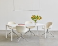 AAC 221 uph Remix 113_polished alu base_Factor Linear Suspension Lamp 1500 clear anodised alu_T12 Table white.jpg