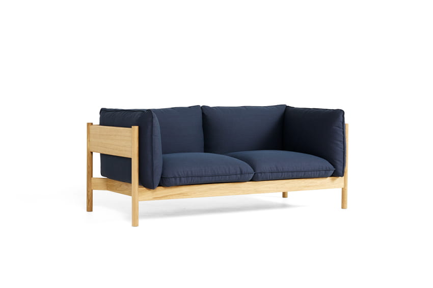 AA799-A414-AA08-01PR_Arbour 2 Seater Steelcut Trio 796_oiled waxed oak base.jpg
