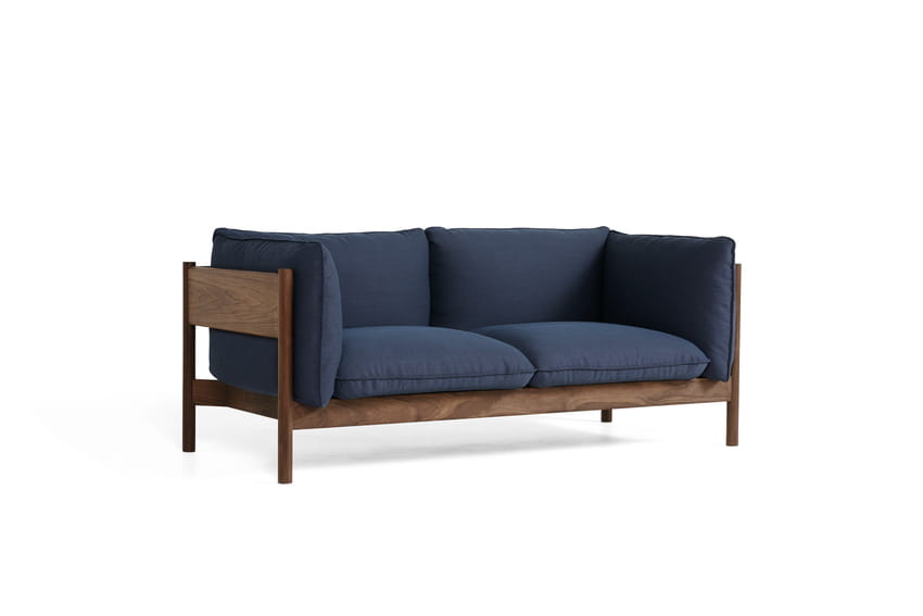 AA800-A414-AA08-01PR_Arbour 2 Seater Steelcut Trio 796_oiled waxed walnut base.jpg
