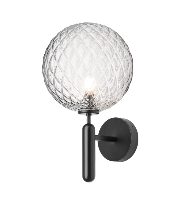 nuura_miira_wall_outdoor_black_optic_2_on_72ppi_aw22.png.webp