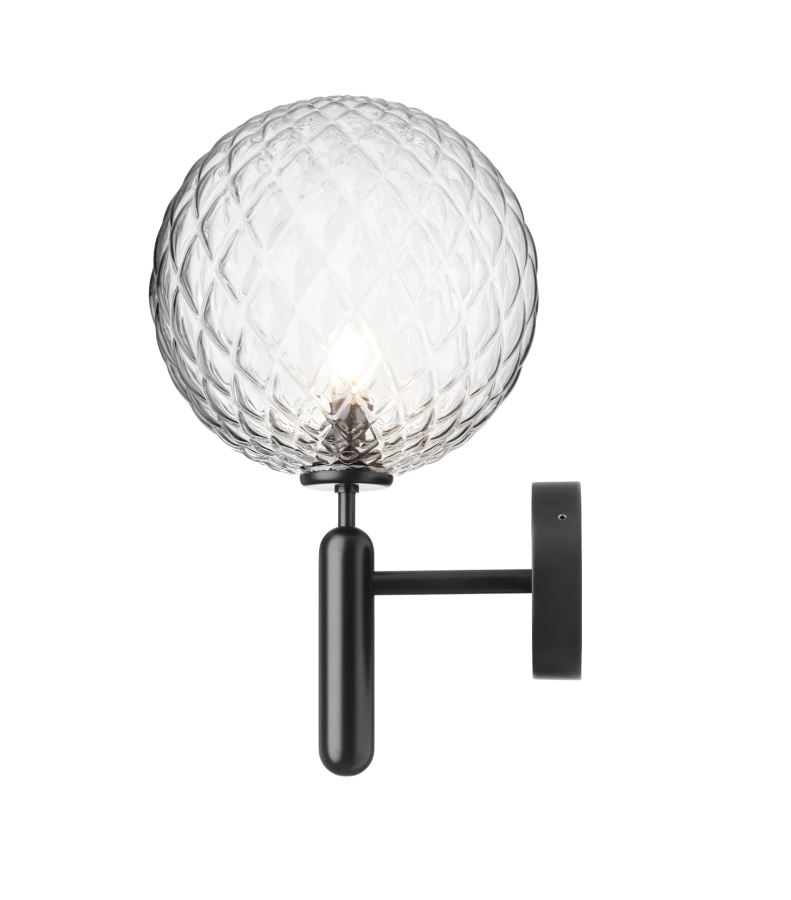 nuura_miira_wall_outdoor_black_optic_3_on_72ppi_aw22.png.webp