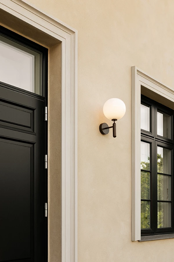 nuura-miira-wall-outdoor-dark-bronze-light-sconce-front-door-aw22.jpg.webp