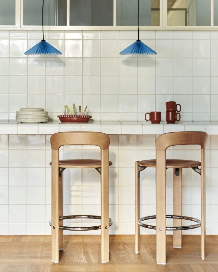 Rey Bar Stool H65_golden wb lacquered beech base_Matin Pendant 300 placid blue 01.jpg