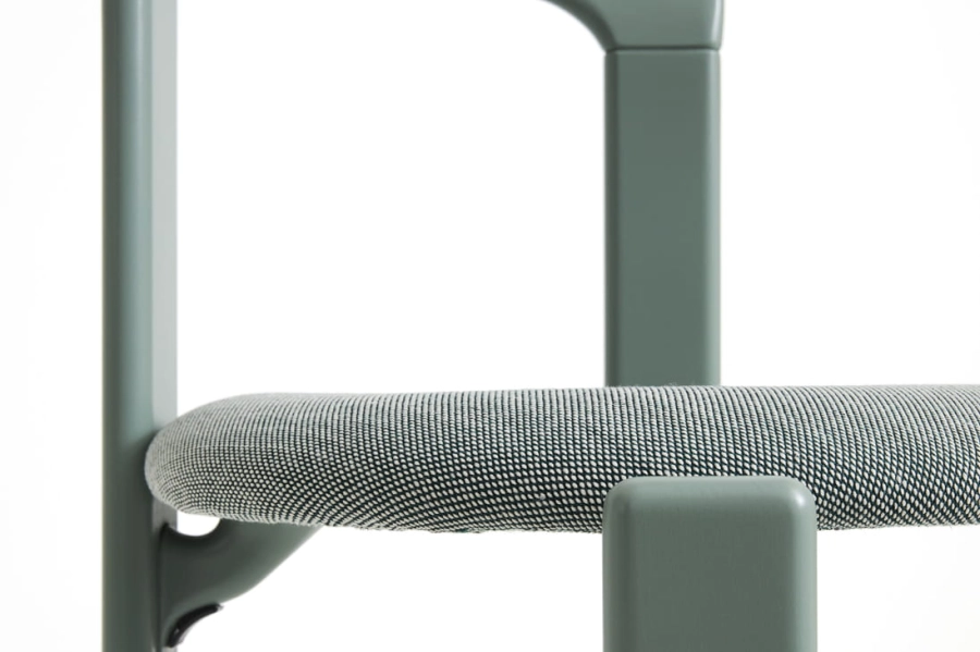 AB793-B608-AA08-01RH_Rey Chair seat uph Steelcut Trio 916_fall green wb lacquered beech_detail 01.jpg