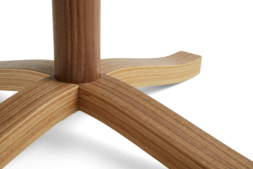 AB754-A304-AI02_Pastis Table dia70xH74 wb lacquered plywood walnut base and tabletop_detail 01.jpg