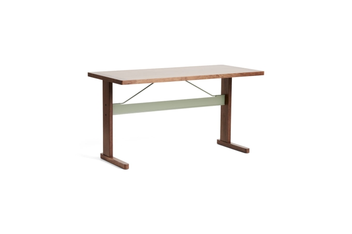AB785-A293-AI04_Passerelle Desk L140xW65xH74 wb lacquered walnut_thyme green powder coated crossbar.jpg