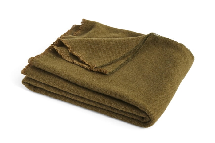 AB446-A682_Mono Blanket olive.jpg