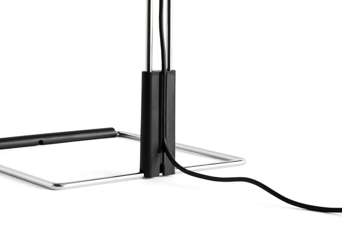 AC069-A577-AN07_Matin Table Lamp 300 Placid Blue shade_Polished SS base_detail.jpg