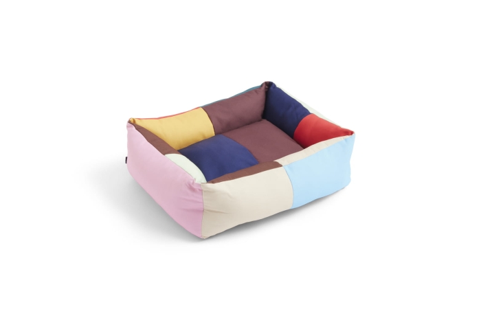 AD862-A601-AG24_HAY Dogs Bed S multi.jpg