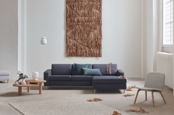 scandinavia-sofa-pouf-classic-cushion-latch-palm-lounge-maiko-pendant-table-plisse-macaron-scandinavia-rug_2.jpg