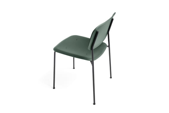 AA398-A189-AA51-01UF_Soft Edge 45 Chair_Base black_Seat hunter 02.jpg