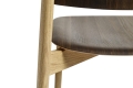 AA433-A174-AA51-01UF_Soft Edge 60 smoked wb lacquer oak seat_wb lacquer oak base detail 01.jpg