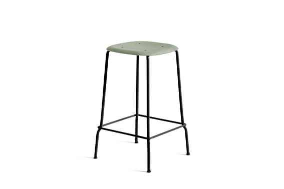 AA459-A404-AA51-01UF_Soft Edge 80 Bar Stool Low H65_dusty green wb lacquer oak seat_black powder coated steel base.jpg