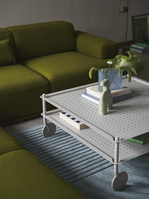 Flow-coffee-table-grey-ridge-vase-16-light-blue-frosted-glass-connect-soft-vidar-956-relevo-rug-sage-green (2)-muuto-org_3.jpg