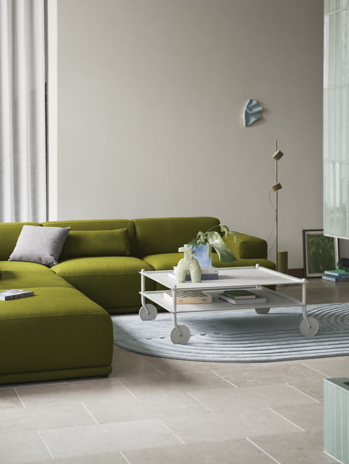Flow-coffee-table-grey-ridge-vase-light-blue-16-frosted-glass-connect-soft-vidar-956-relevo-rug-sage-green-post-floor-muuto-org_3.jpg
