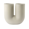 Kink-vase-39-sand-muuto-hi-res_3.jpg