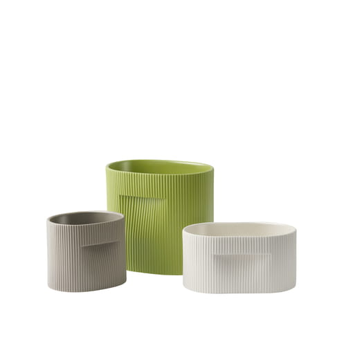 Ridge-planter-moss-green-taupe-off-white-13-15-24-group-muuto-org_3.jpg