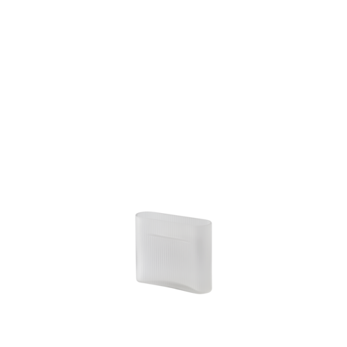 Ridge-vase-frosted-glass-white-17-muuto-org_4.png