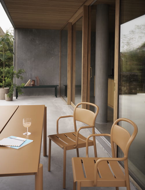 linear-steel-armchair-linear-steel-table-200-cm-burnt-orange-linear-steel-bench-dark-green-muuto-org_3.jpg
