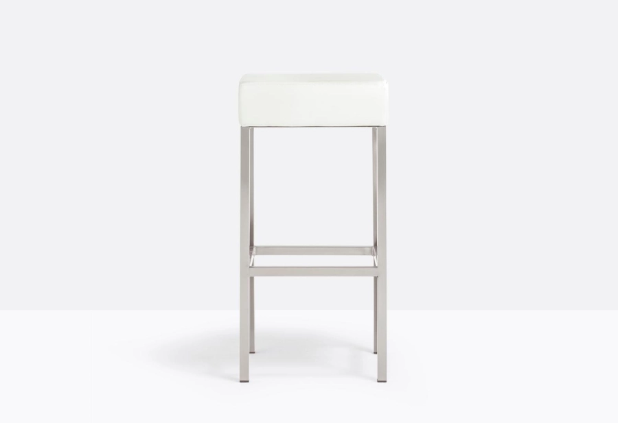 cube-xl-1451-still-01.jpg