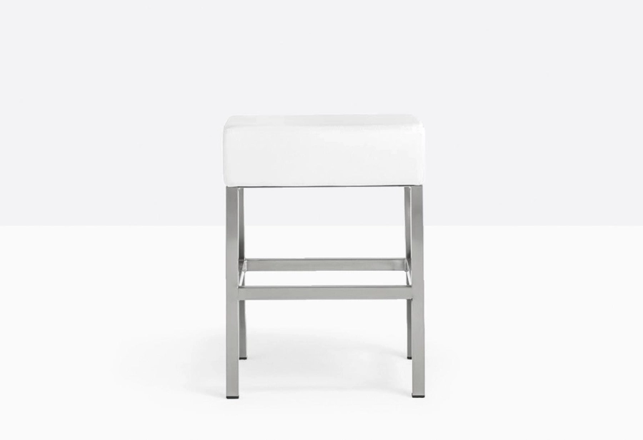 cube-xl-1453-still-02.jpg