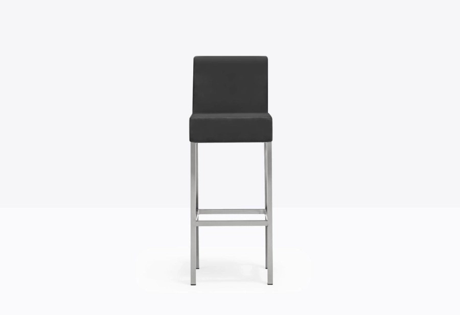 cube-xl-1461-still-02.jpg