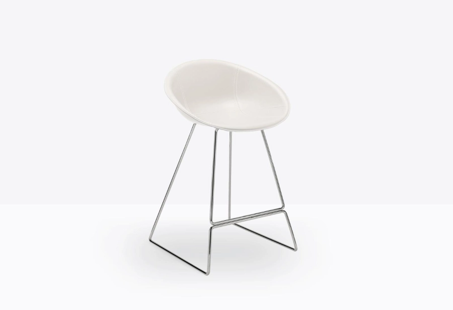 gliss-932-still-02.jpg
