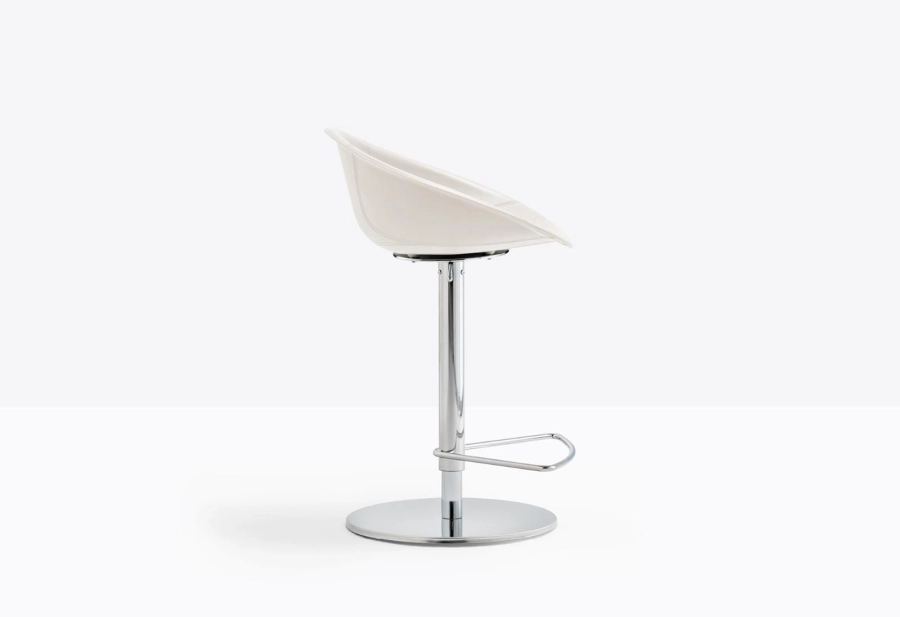 gliss-990-still-03.jpg