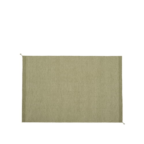 Ply-rug-recycled-polyster-170x240-moss-green-muuto-hi-res_3.jpg