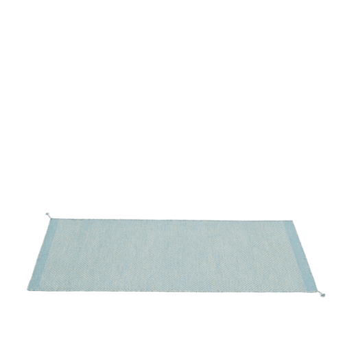 Ply-rug-recycled-polyester-80x200-light-blue-angle-muuto-hi-res_4.png