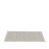 Ply-rug-recycled-polyester-80x200-black-white-angle-muuto-hi-res_4.png