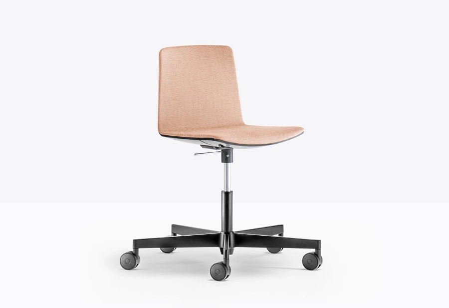 noa-727-4-still-02.jpg